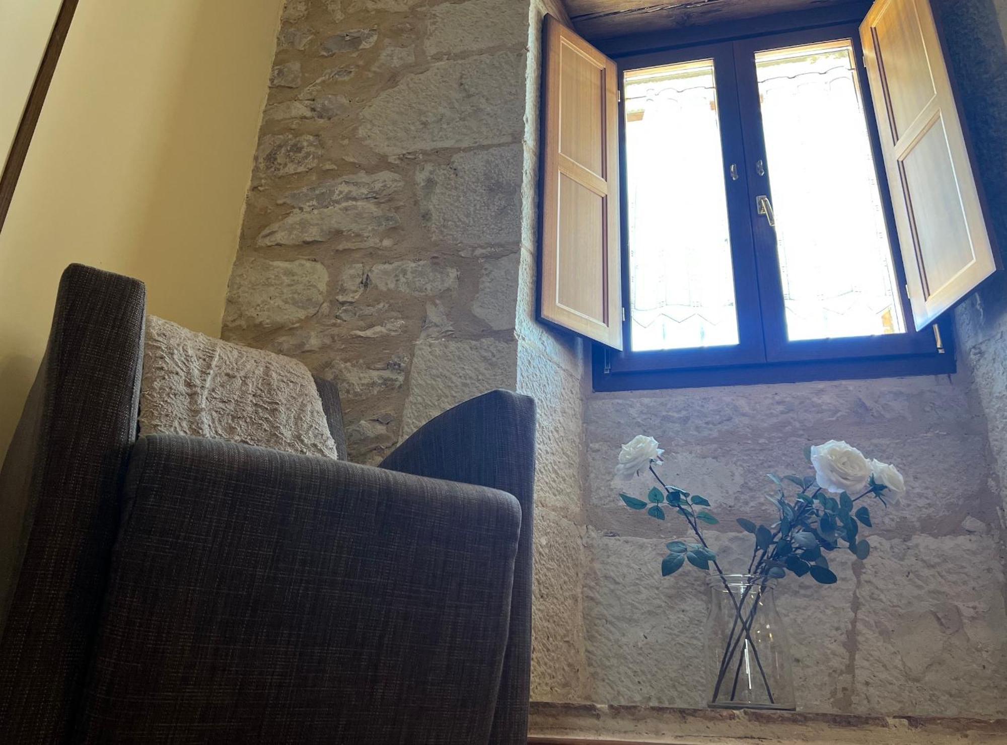 Hotel Rural Restaurante Las Baronas Санта-Крус-де-ла-Сальседа Экстерьер фото